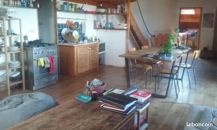 Appartement à louer, 90m², Saint-Félix-de-Lodez