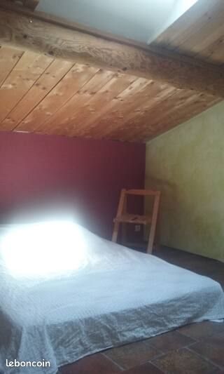 Appartement à louer, 90m², Saint-Félix-de-Lodez