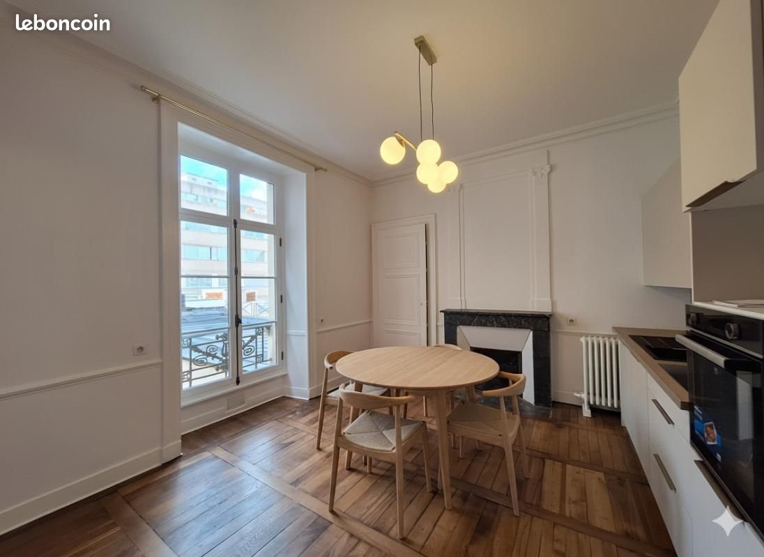 Appartement à louer, 102m², Rennes