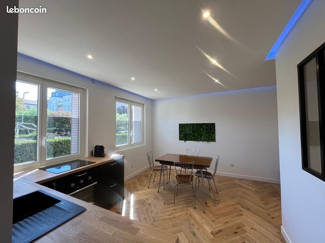 Appartement à louer, 45m², Grenoble