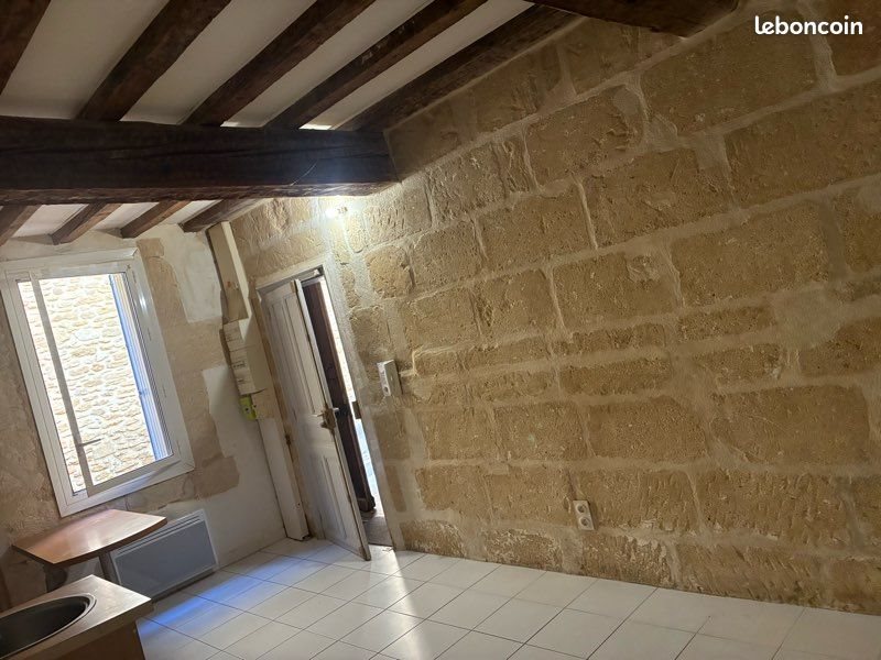 Appartement à louer, 25m², Sernhac