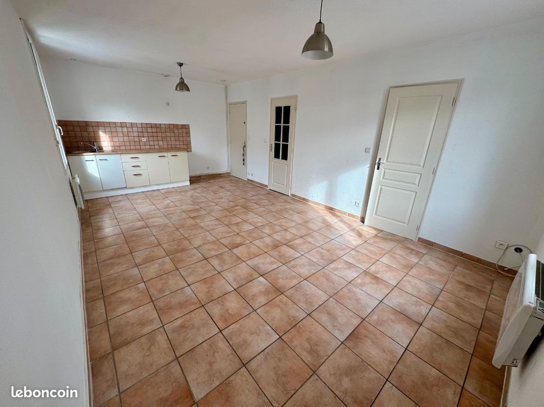 Appartement à louer, 32m², Port-Saint-Louis-du-Rhône
