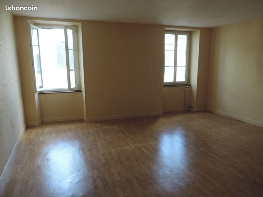 Appartement à louer, 140m², Argenton-sur-Creuse