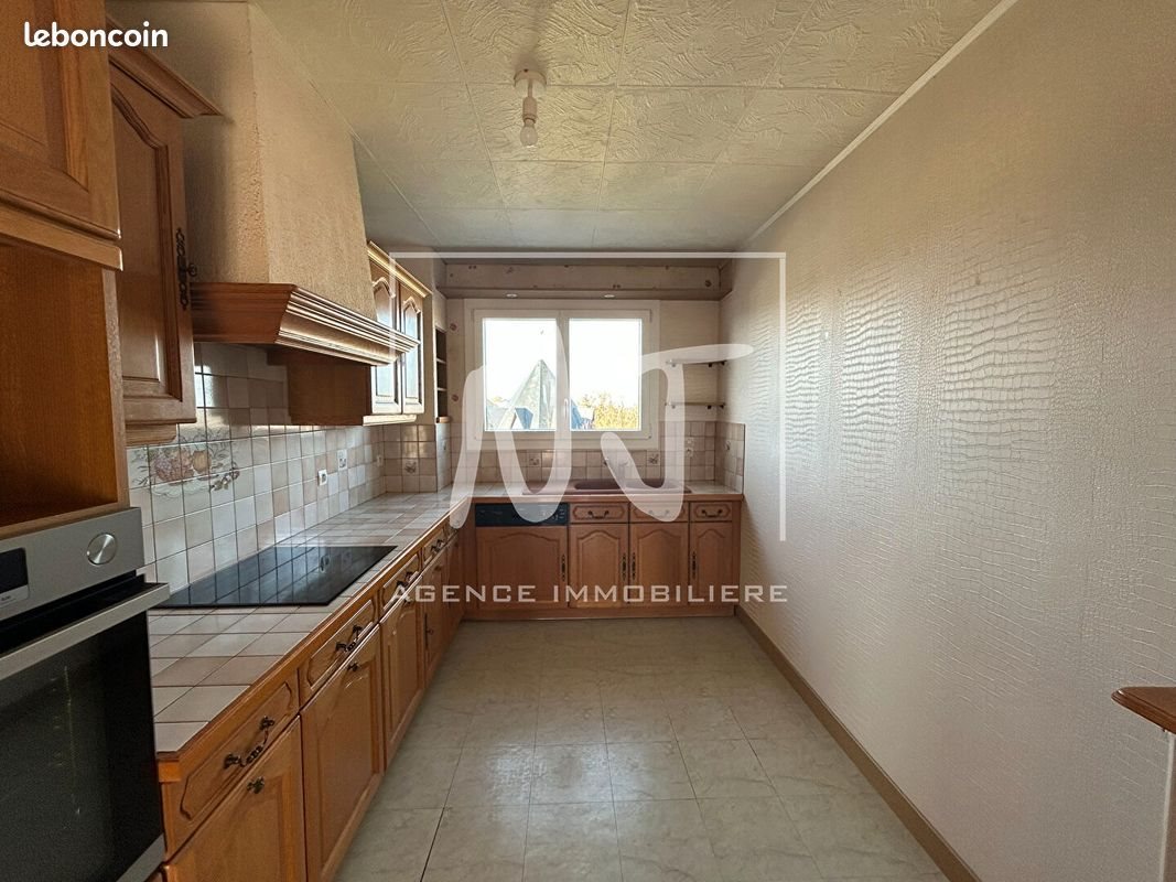 Appartement à louer, 93m², Montreuil-Juigné