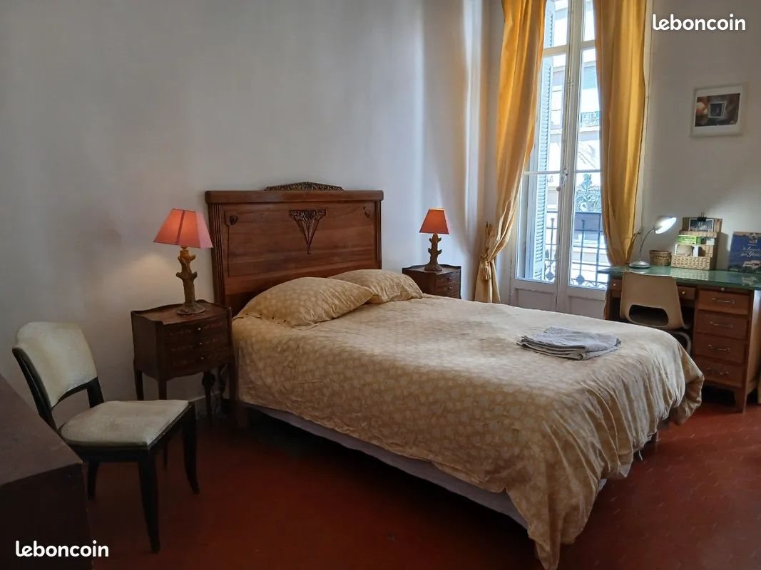 Appartement à louer, 55m², Marseille 1er