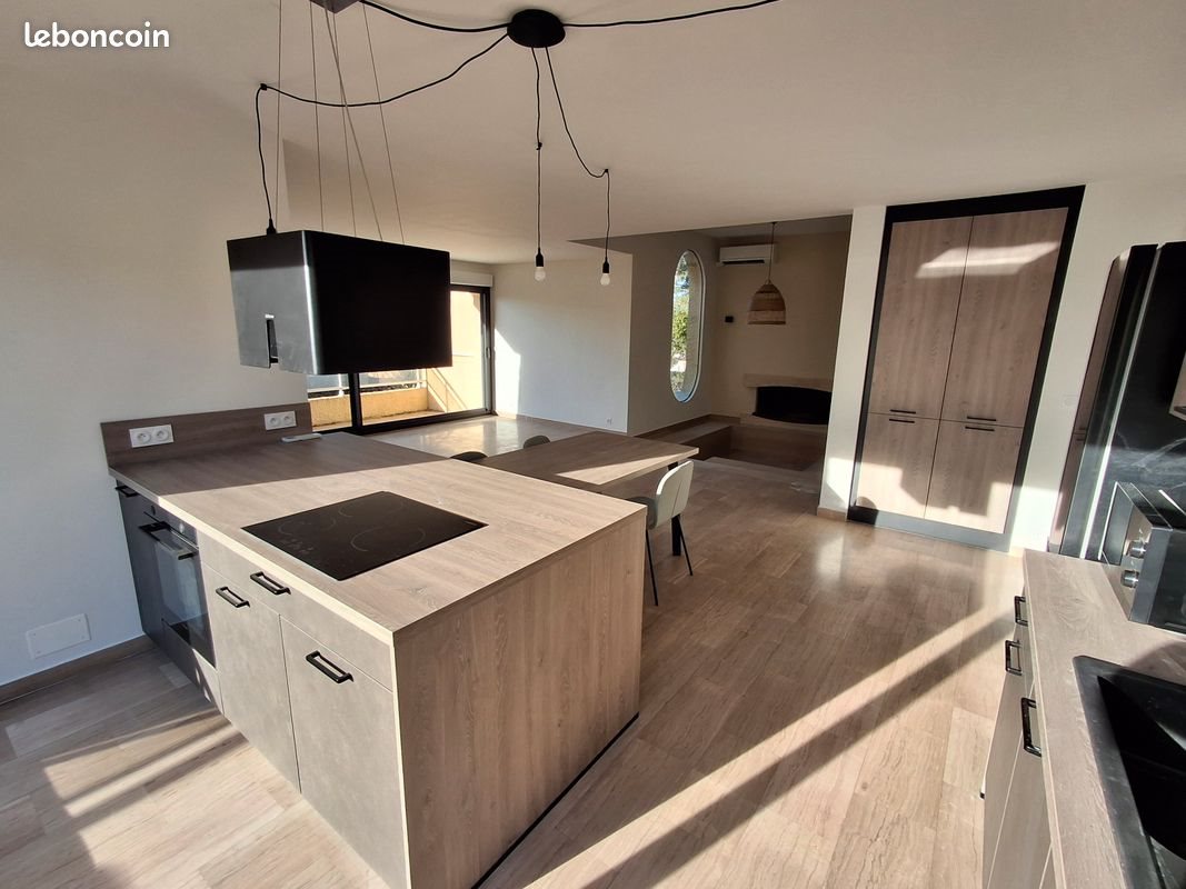 Appartement à louer, 97m², Le Crès