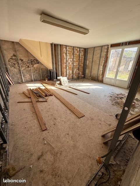 Appartement à vendre, 400m², Saint-Aigulin