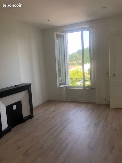 Appartement à louer, 43m², Le Chambon-Feugerolles