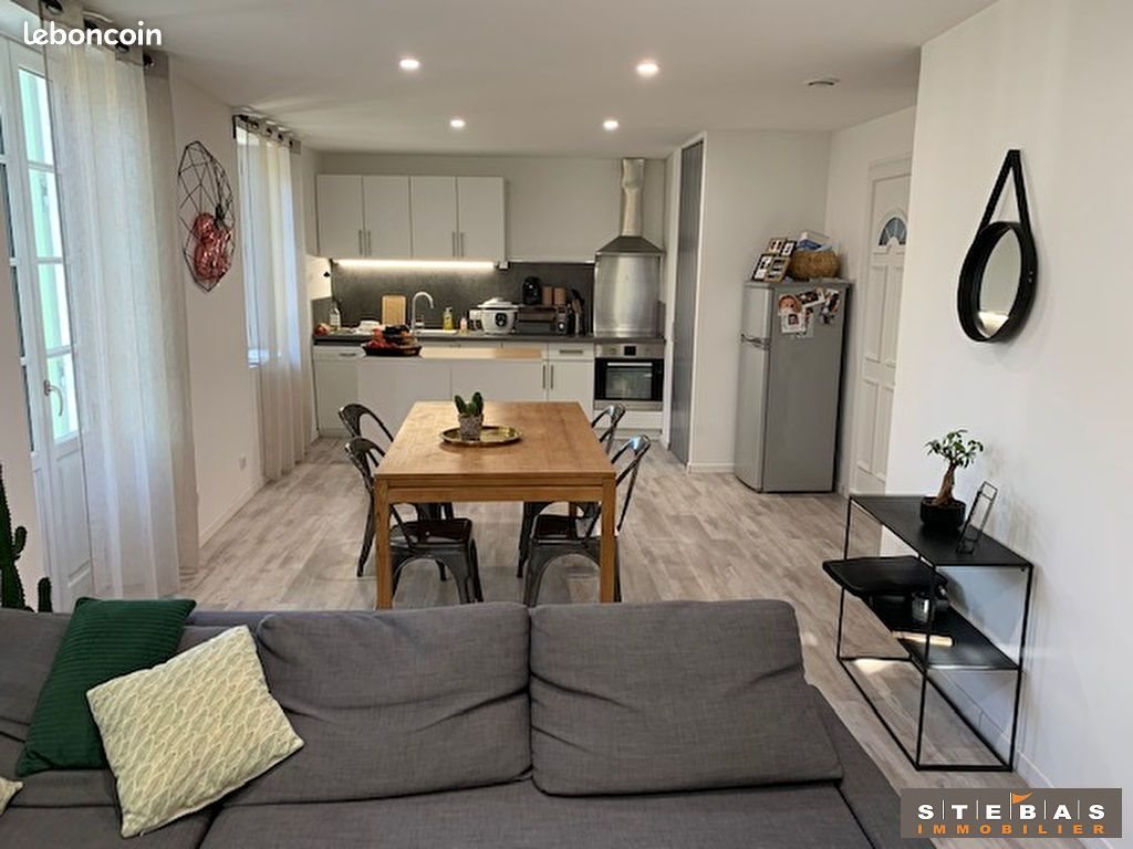 Appartement à louer, 64m², Sarrians