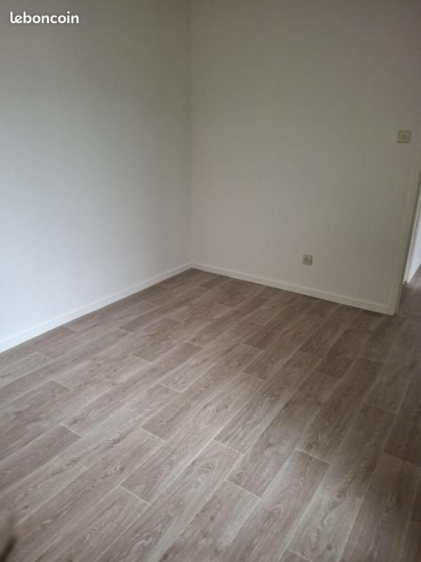 Appartement à louer, 84m², Tullins
