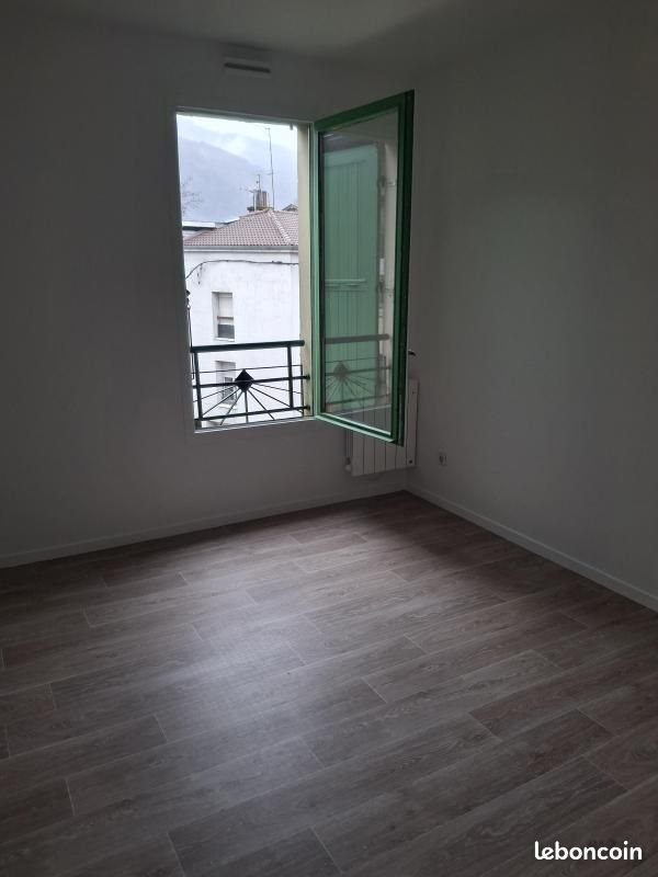 Appartement à louer, 84m², Tullins