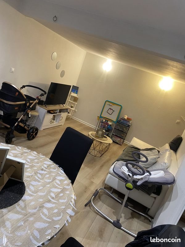 Appartement à louer, 74m², Varilhes