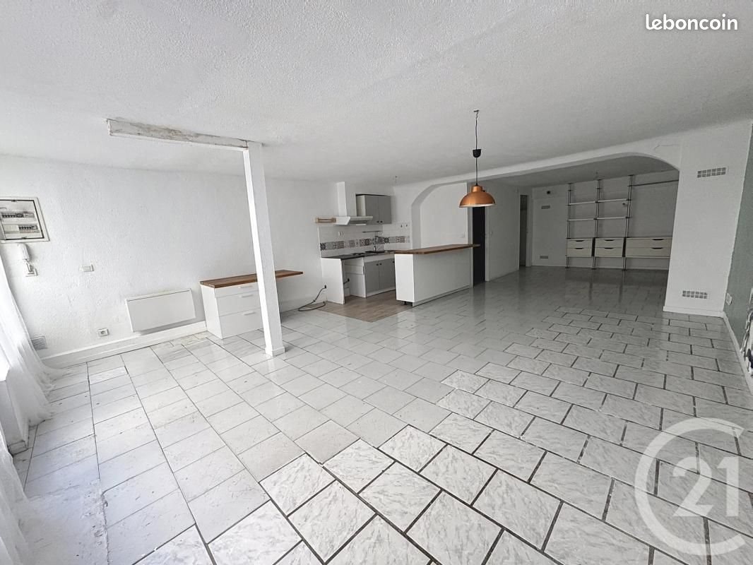 Appartement à louer, 54m², Marseille 1er