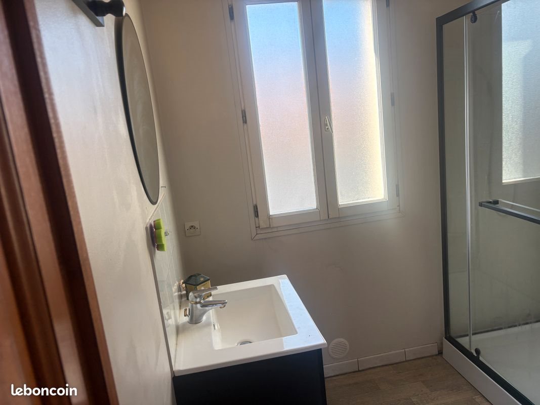 Maison à louer, 56m², Rochefort