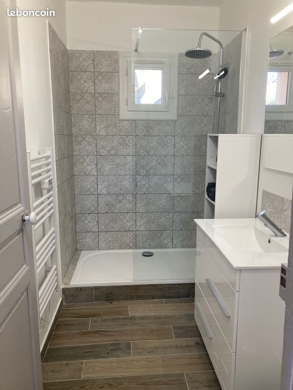 Appartement à louer, 57m², Le Puy-Sainte-Réparade