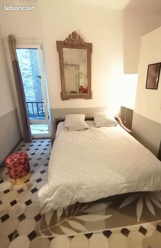 Appartement à louer, 24m², Nîmes