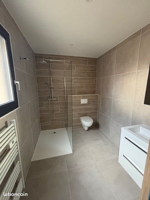 Maison à louer, 87m², Albon