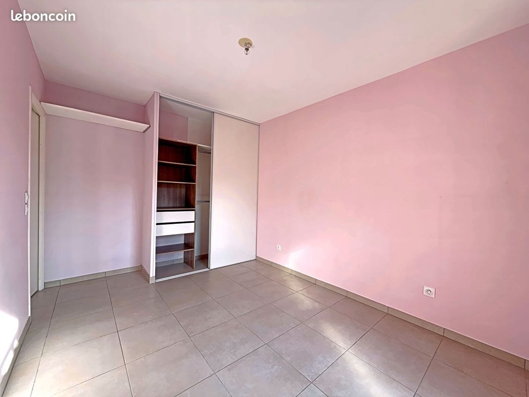 Appartement à vendre, 45m², Rousset
