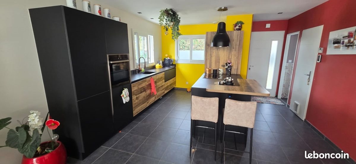 Maison à vendre, 111m², Cercier