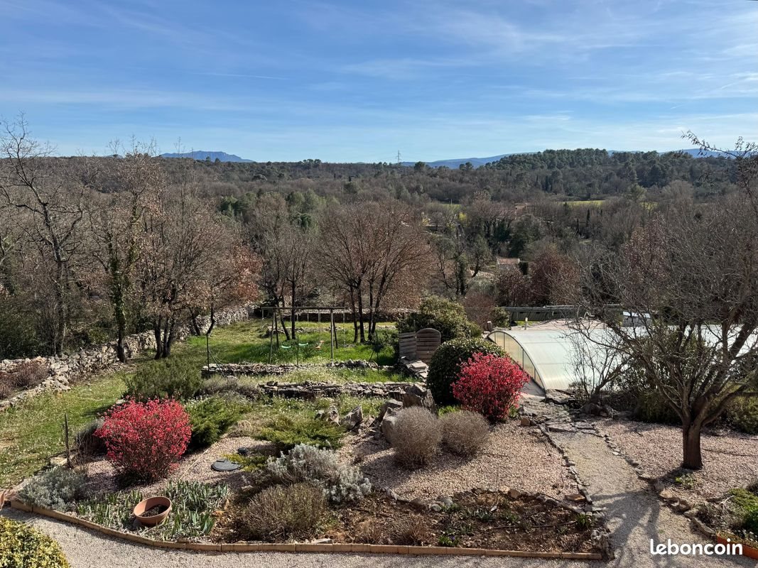 Maison à vendre, 145m², Saint-Maximin-la-Sainte-Baume