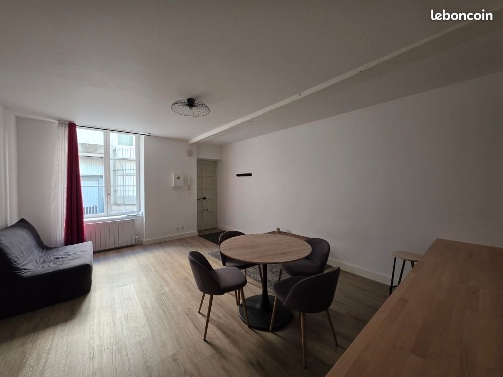 Appartement à louer, 28m², Orléans