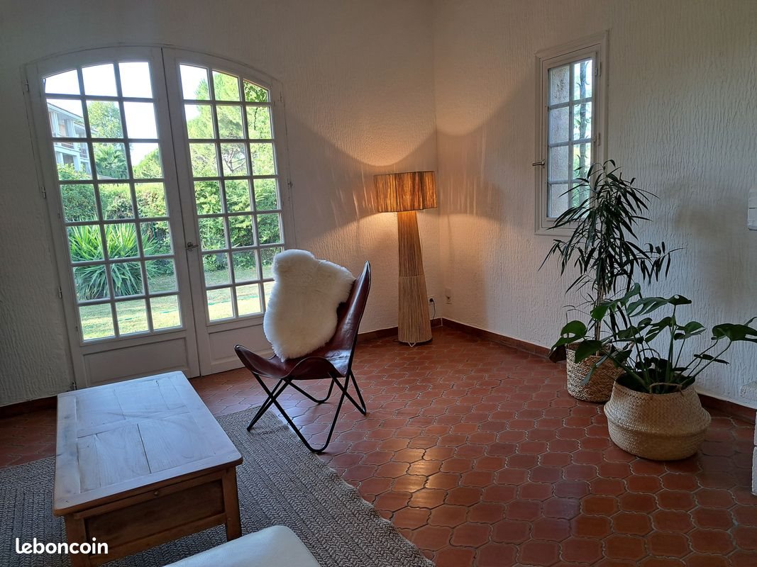 Maison à louer, 90m², Mandelieu-la-Napoule