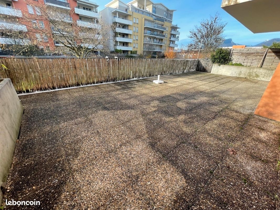 Appartement à louer, 65m², Echirolles