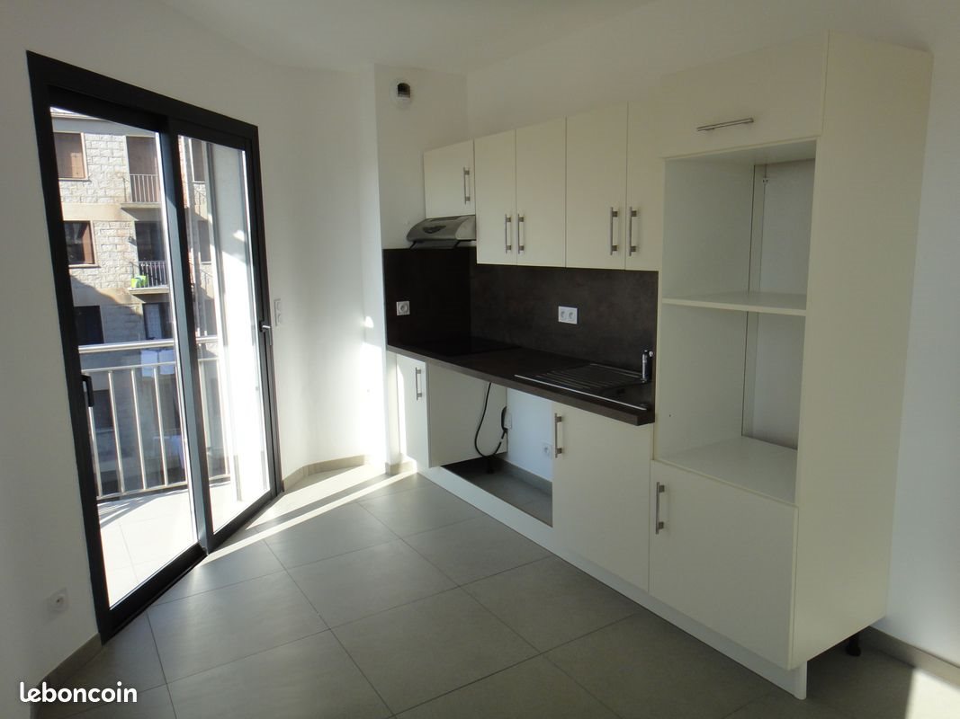 Appartement à louer, 60m², Porto-Vecchio
