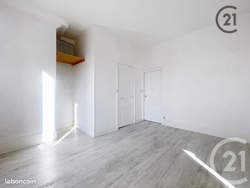 Appartement à louer, 53m², Villeneuve-sur-Yonne