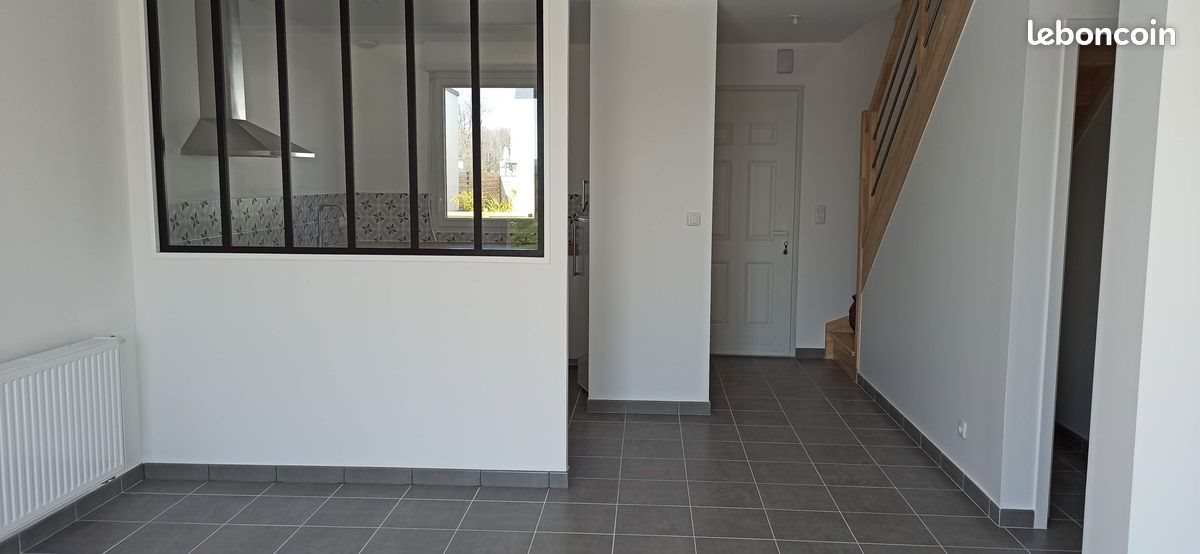 Maison à louer, 102m², Guignen