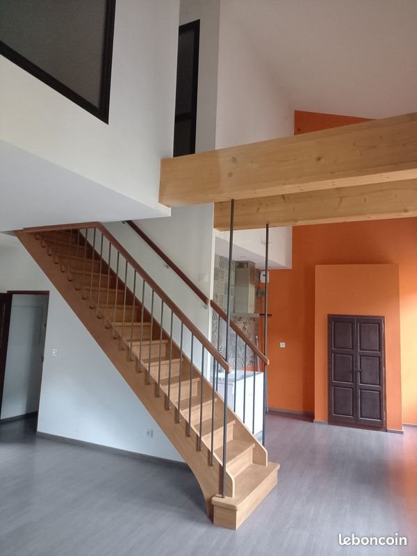 Appartement à louer, 70m², Castellane