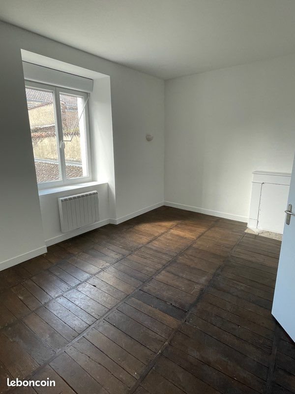 Appartement à louer, 130m², Bellac