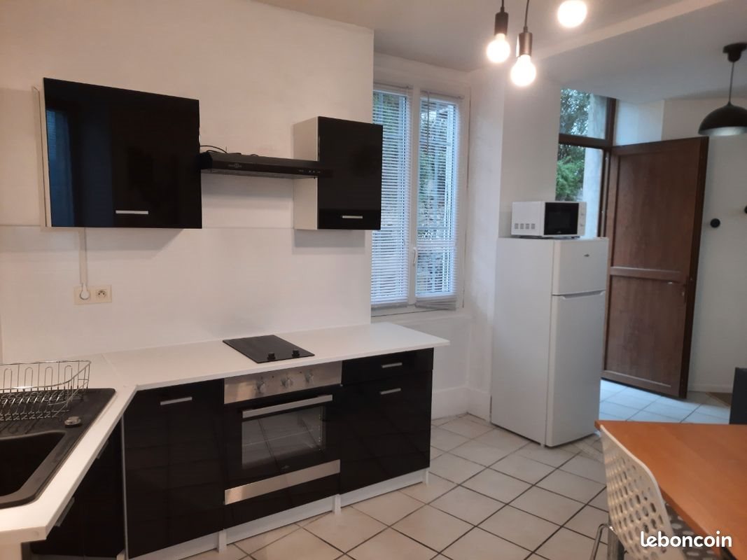 Appartement à louer, 46m², Tullins