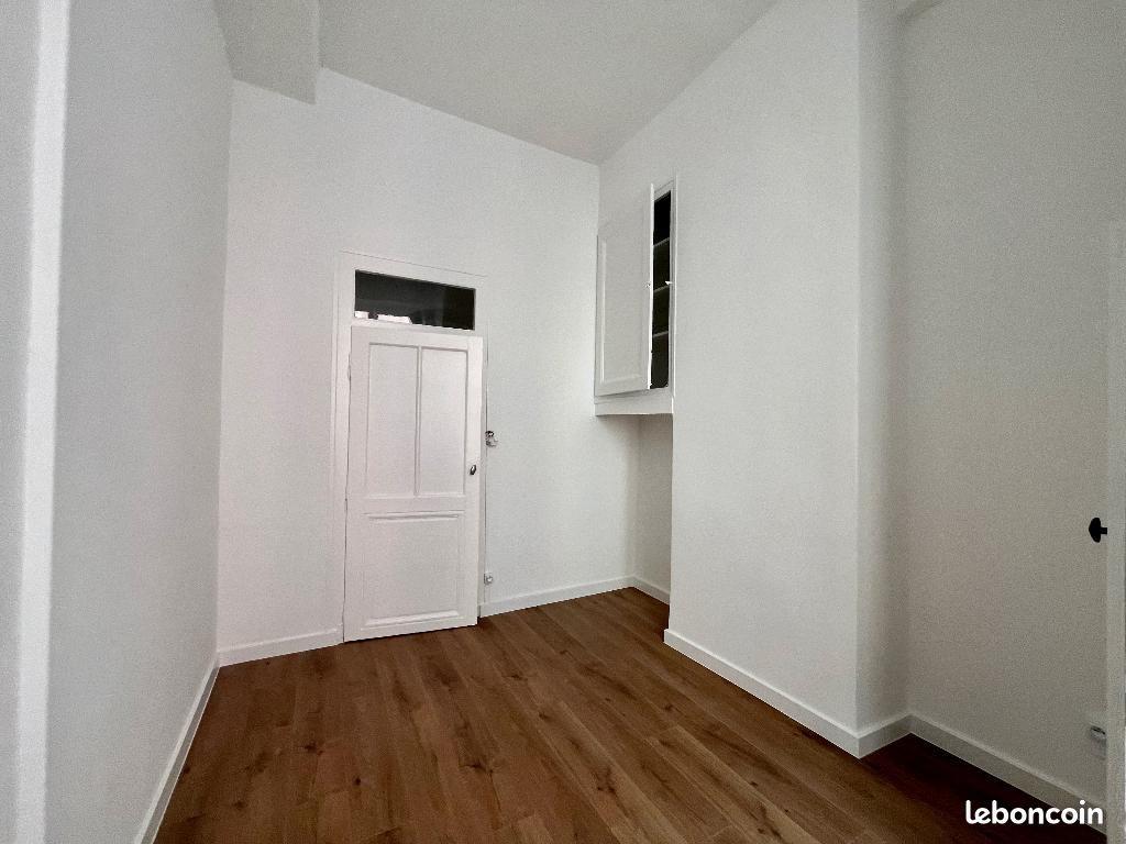 Appartement à louer, 57m², Lyon 1er