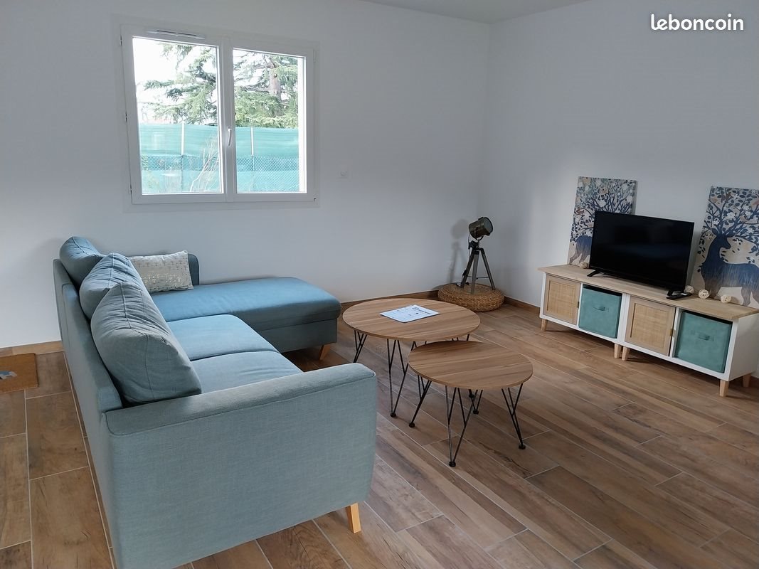 Maison à louer, 90m², Prayols