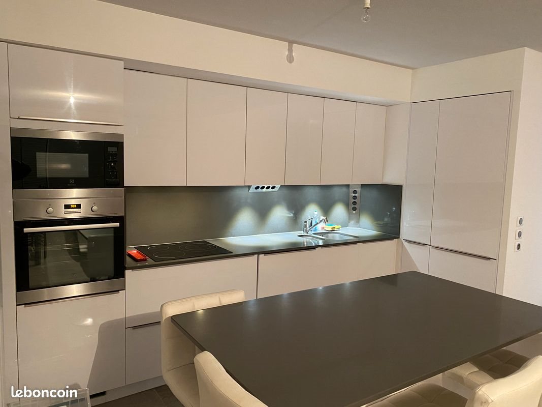 Appartement à louer, 96m², Lattes