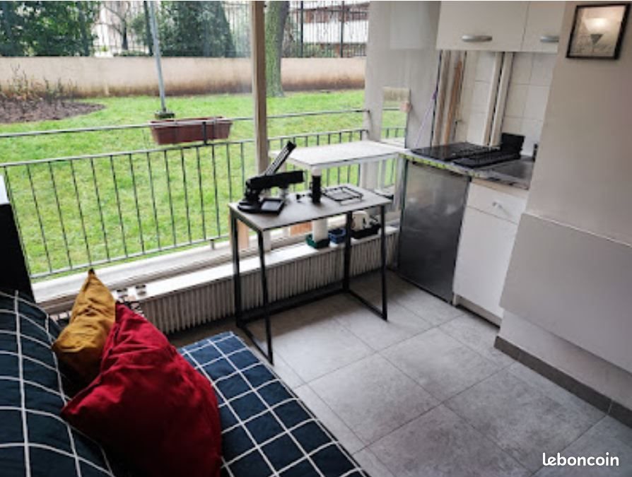 Appartement à louer, 10m², Paris 11ème