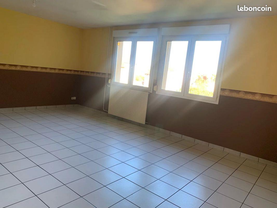 Appartement à louer, 81m², Varennes-Vauzelles