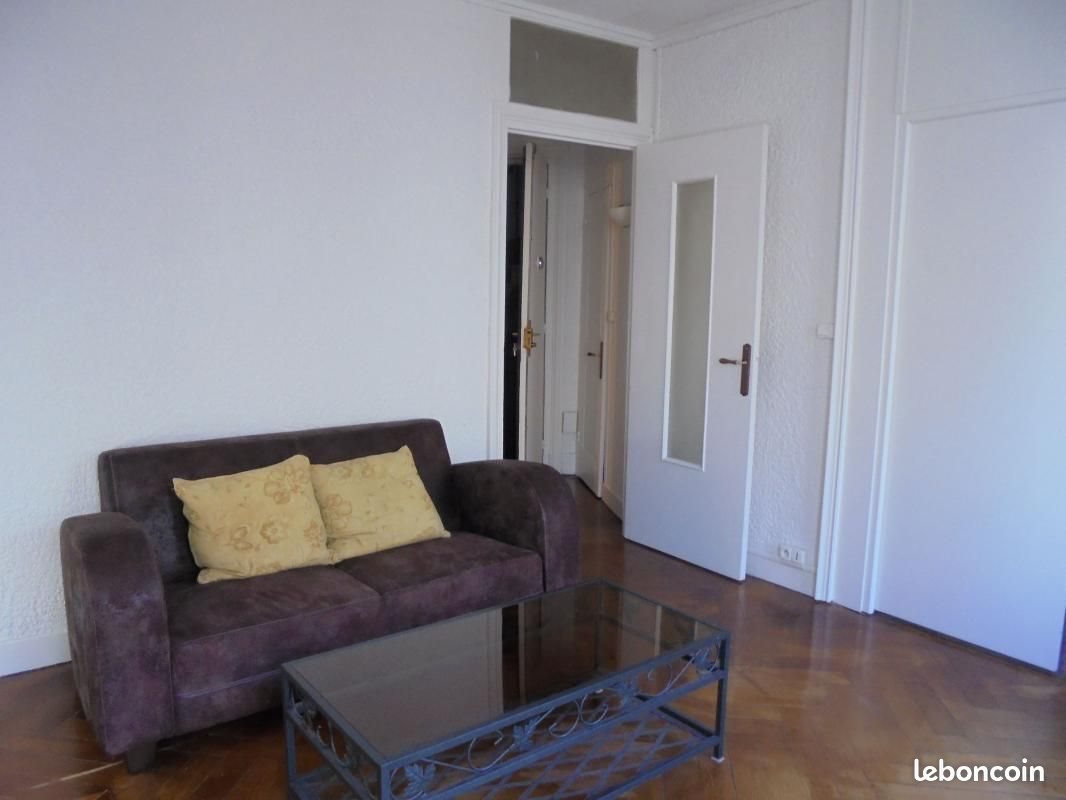 Appartement à louer, 37m², Saint-Etienne