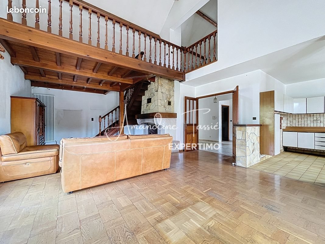 Maison à vendre, 163m², Saint-Jean-du-Bruel