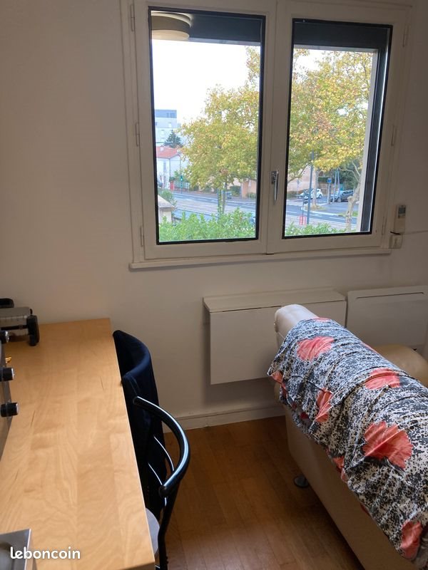 Maison à louer, 25m², Lyon 8ème