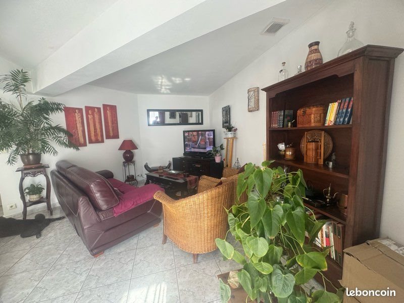 Maison à louer, 65m², Nîmes