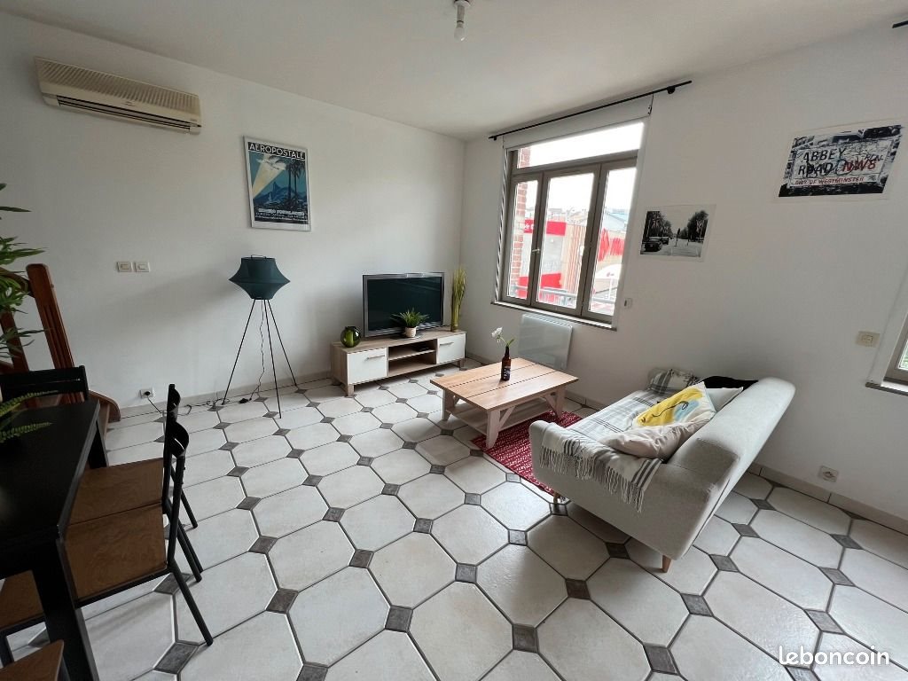 Appartement à louer, 52m², Lille