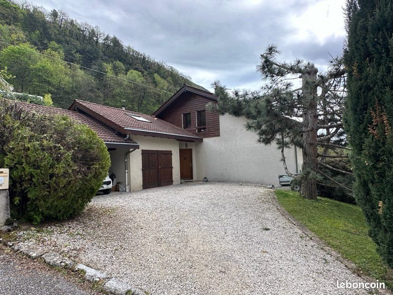 Maison à louer, 115m², Saint-Georges-de-Commiers