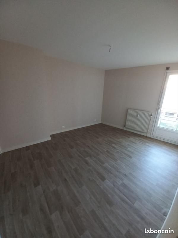 Appartement à louer, 99m², Montceau-les-Mines