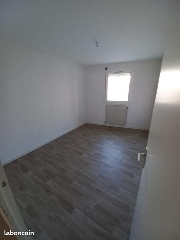 Appartement à louer, 99m², Montceau-les-Mines