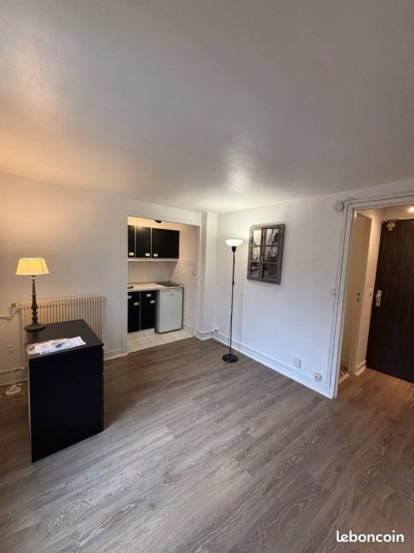 Appartement à louer, 19m², Paris 17ème