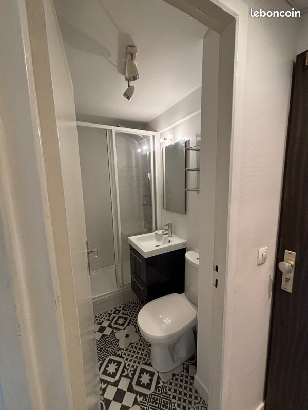 Appartement à louer, 19m², Paris 17ème