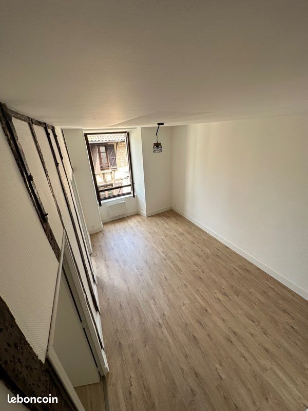 Appartement à louer, 69m², Villefranche-de-Rouergue
