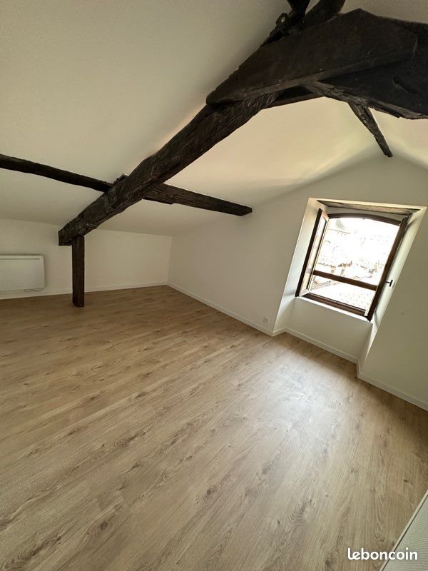 Appartement à louer, 69m², Villefranche-de-Rouergue